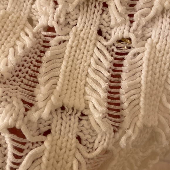 Label and Thread oversized cotton knit sweater. Size XS. Worn once. - Picture 7 of 9